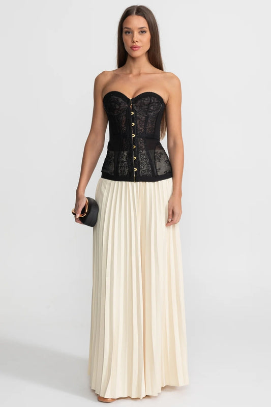 Aurora | The Midnight Lace Statement