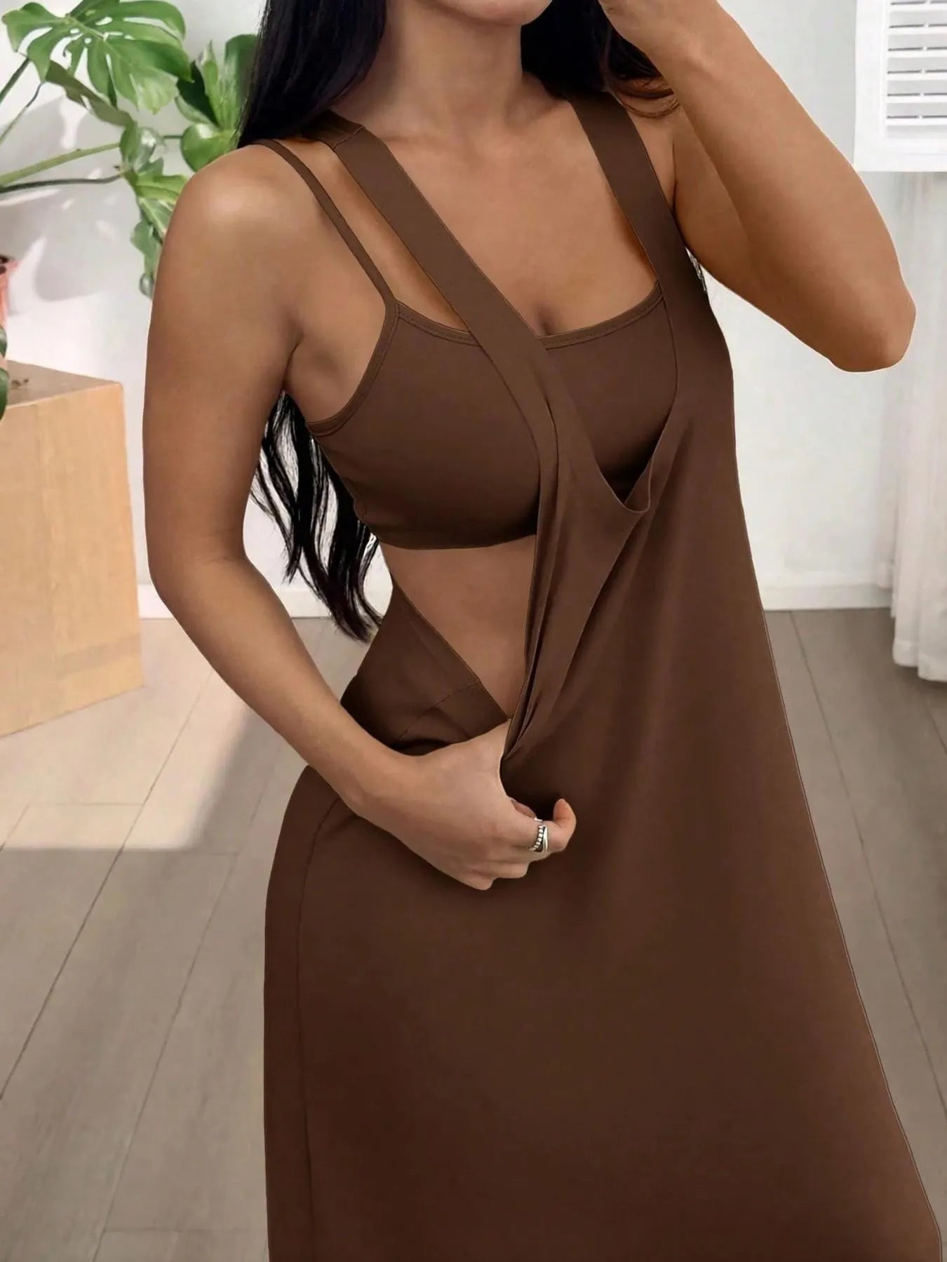 Liva | The Rib-Cage Window Modular Illusion Max