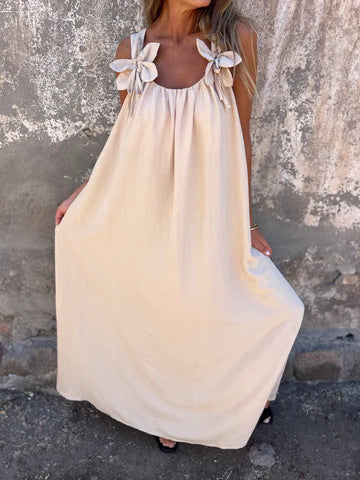 Flory | The Sculpted U-Neck Flowing Silhouette Midi