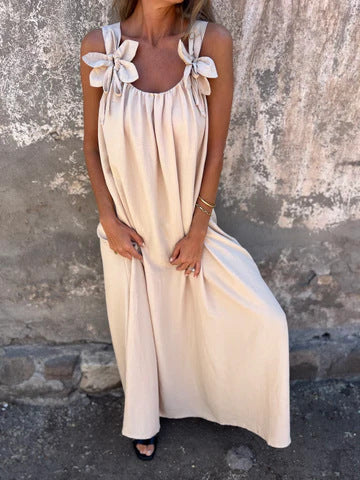 Flory | The Sculpted U-Neck Flowing Silhouette Midi