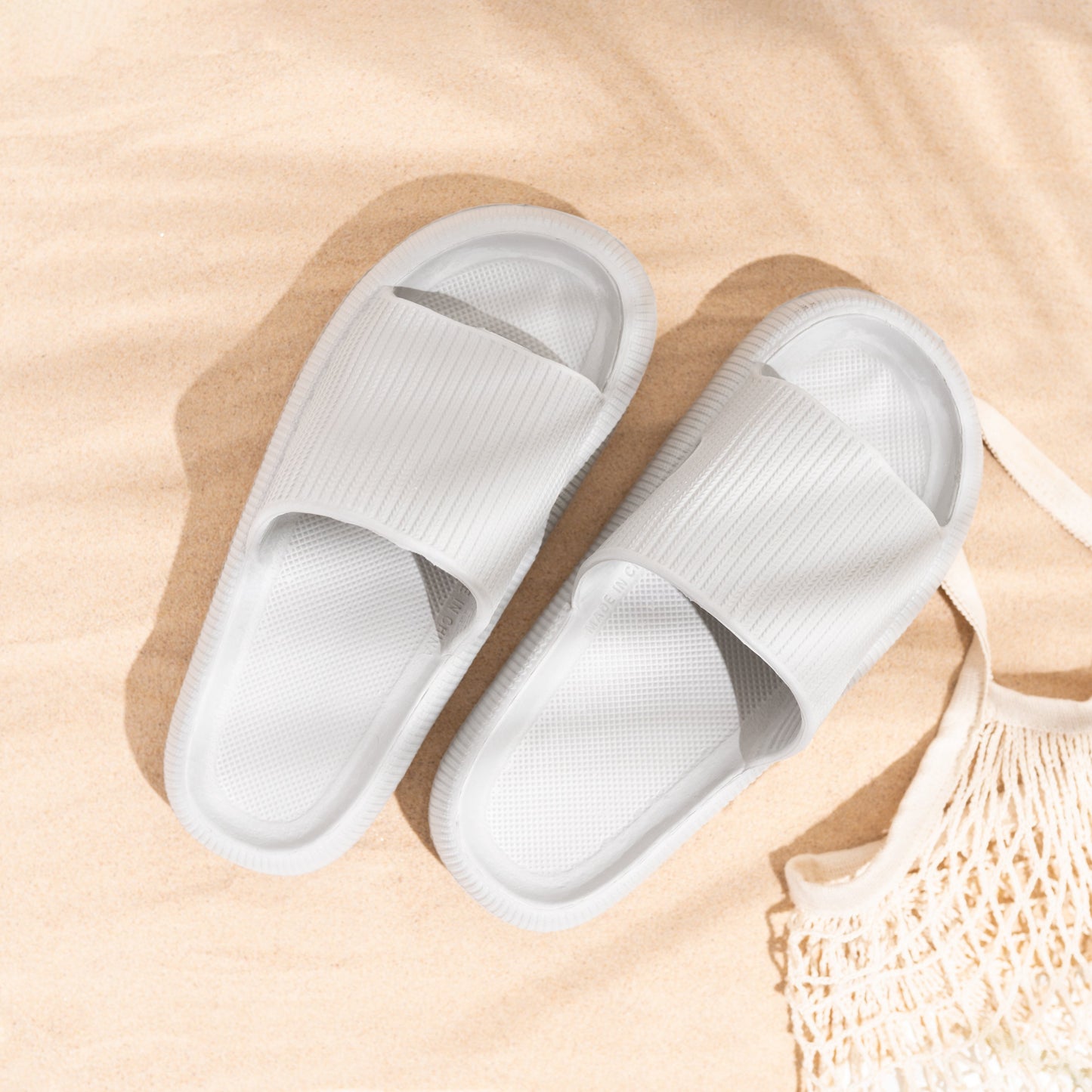 Ibiza | The Shock-Absorbing Ultra-Cushioned Cloud Slides