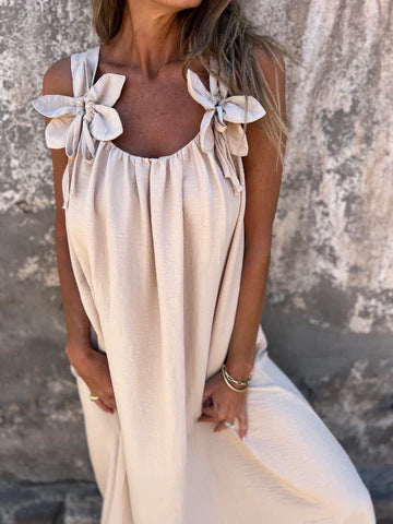 Flory | The Sculpted U-Neck Flowing Silhouette Midi