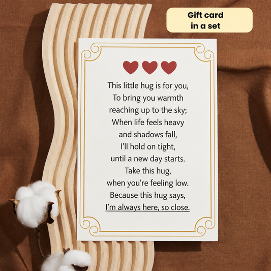 Love | The Hugging Figure Sentiment Gold Necklace