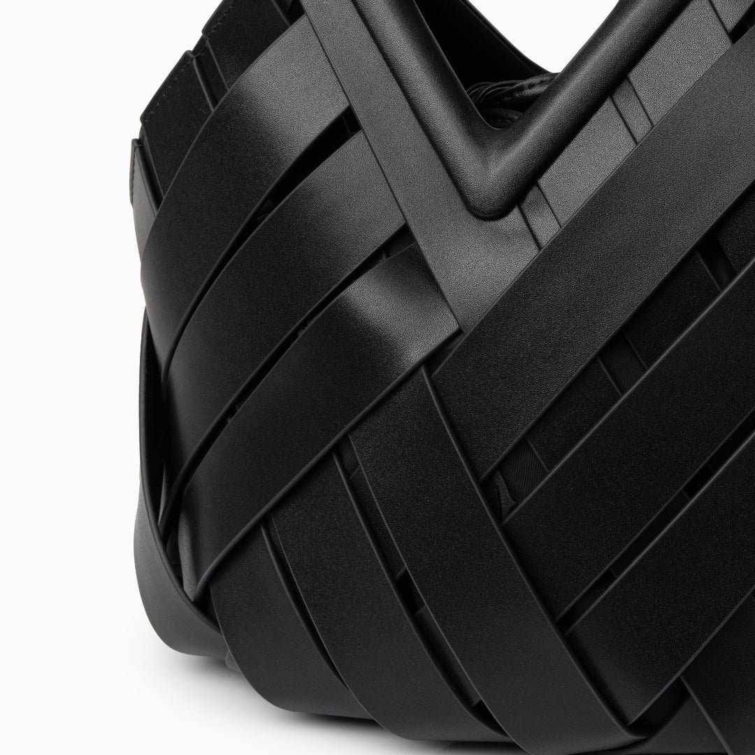 Elara | The Sculpted Intricate-Weave Origami Handbag