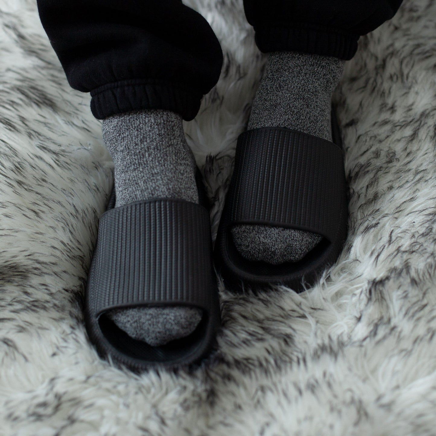 Ibiza | The Shock-Absorbing Ultra-Cushioned Cloud Slides