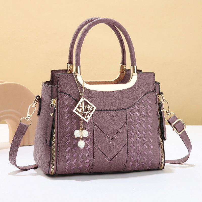 Nikki | The V-Quilted Structured Crossbody Tote