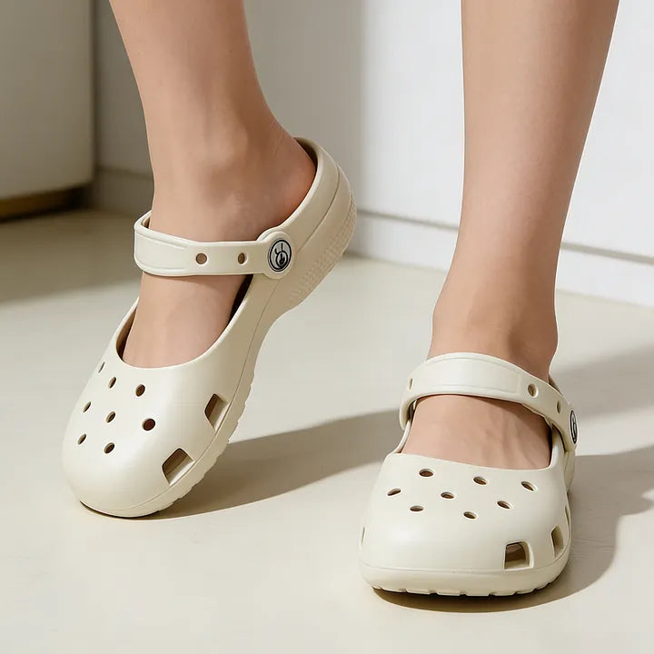 Sand | The Aerated Cloud-Weight Hydro-Resistant Clog