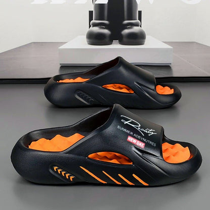 Casy | The Lightweight Dual-Tone Cushion Cloud Slide