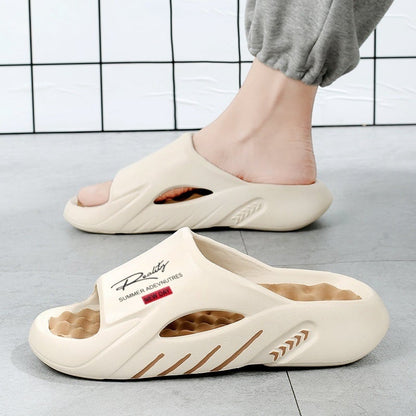 Casy | The Lightweight Dual-Tone Cushion Cloud Slide