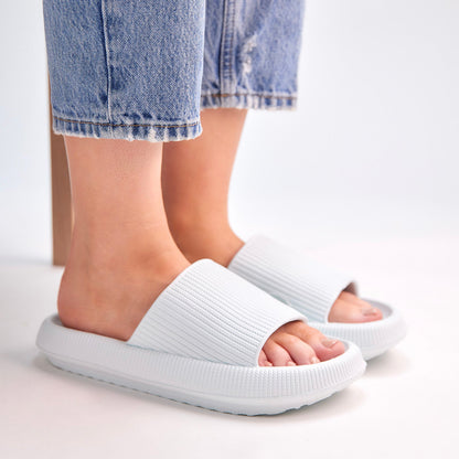 Ibiza | The Shock-Absorbing Ultra-Cushioned Cloud Slides