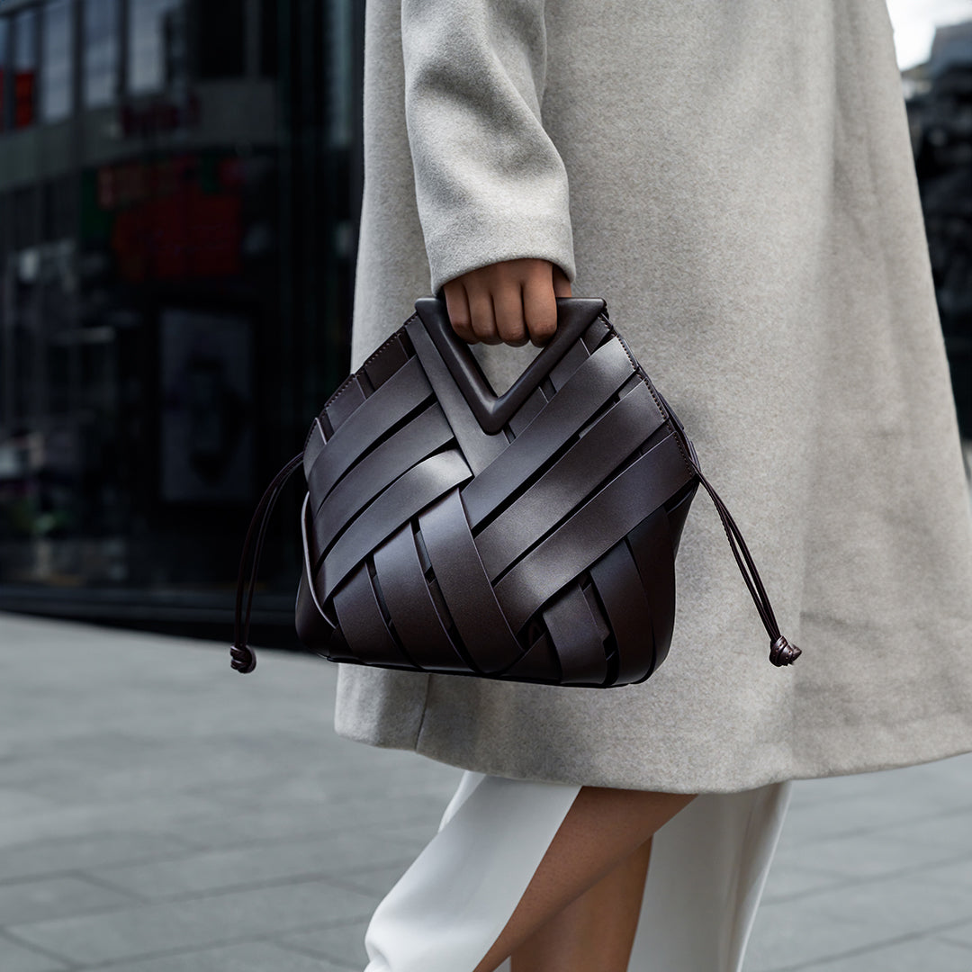 Elara | The Sculpted Intricate-Weave Origami Handbag