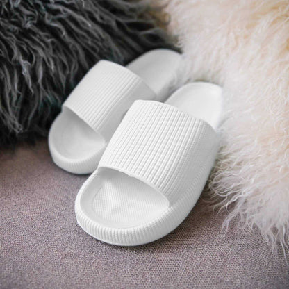 Ibiza | The Shock-Absorbing Ultra-Cushioned Cloud Slides