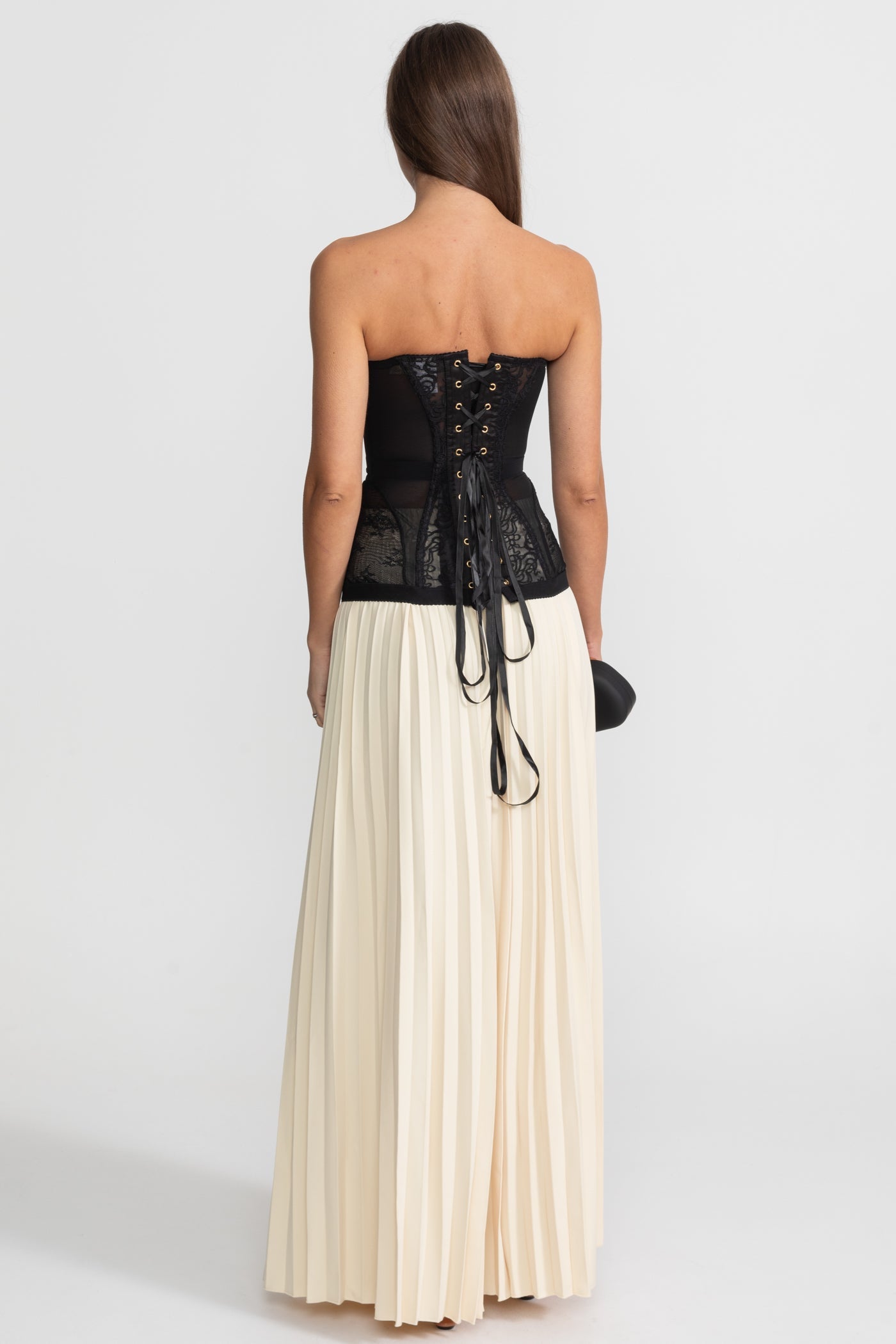 Aurora | The Midnight Lace Statement