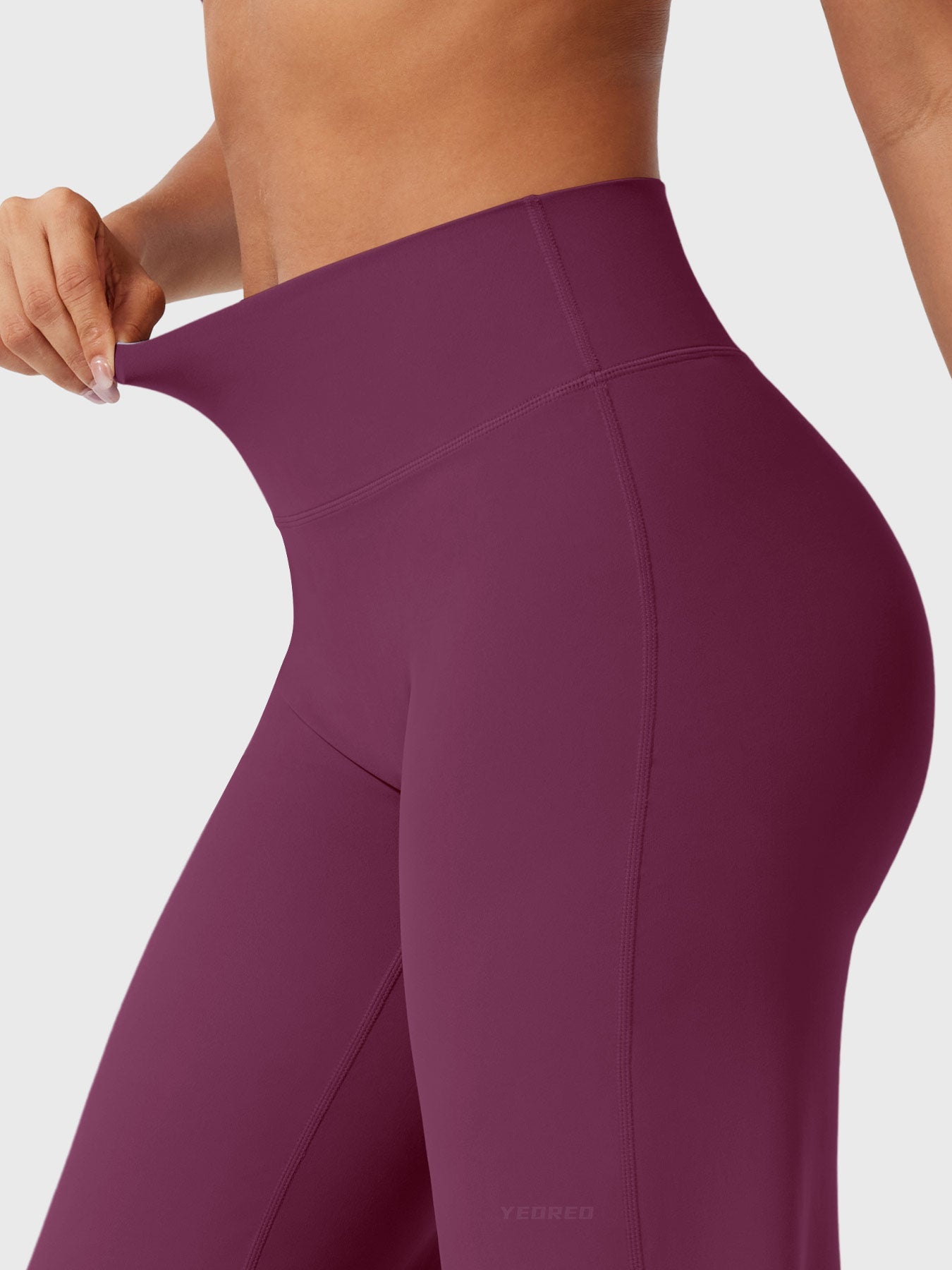 Yeoreo | The High-Waist Seamless-Front Straight-Leg Leggings