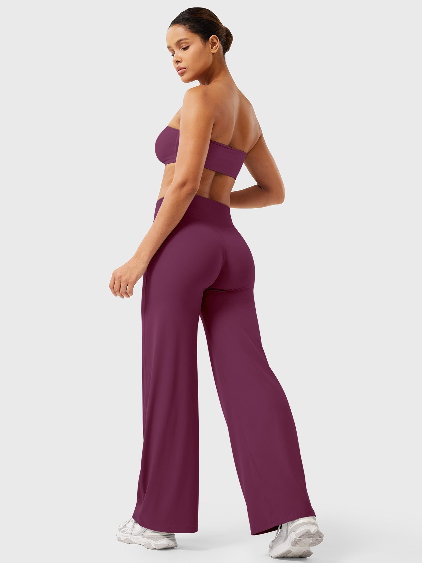 Yeoreo | The High-Waist Seamless-Front Straight-Leg Leggings