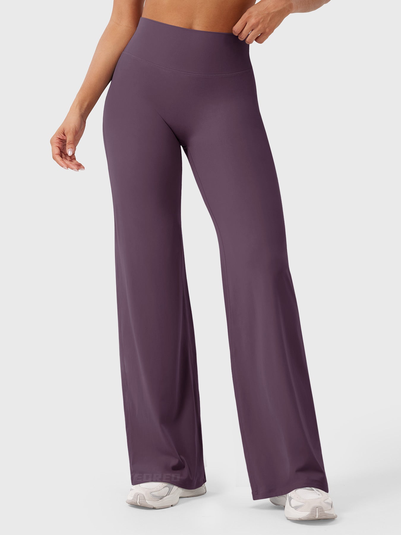Yeoreo | The High-Waist Seamless-Front Straight-Leg Leggings
