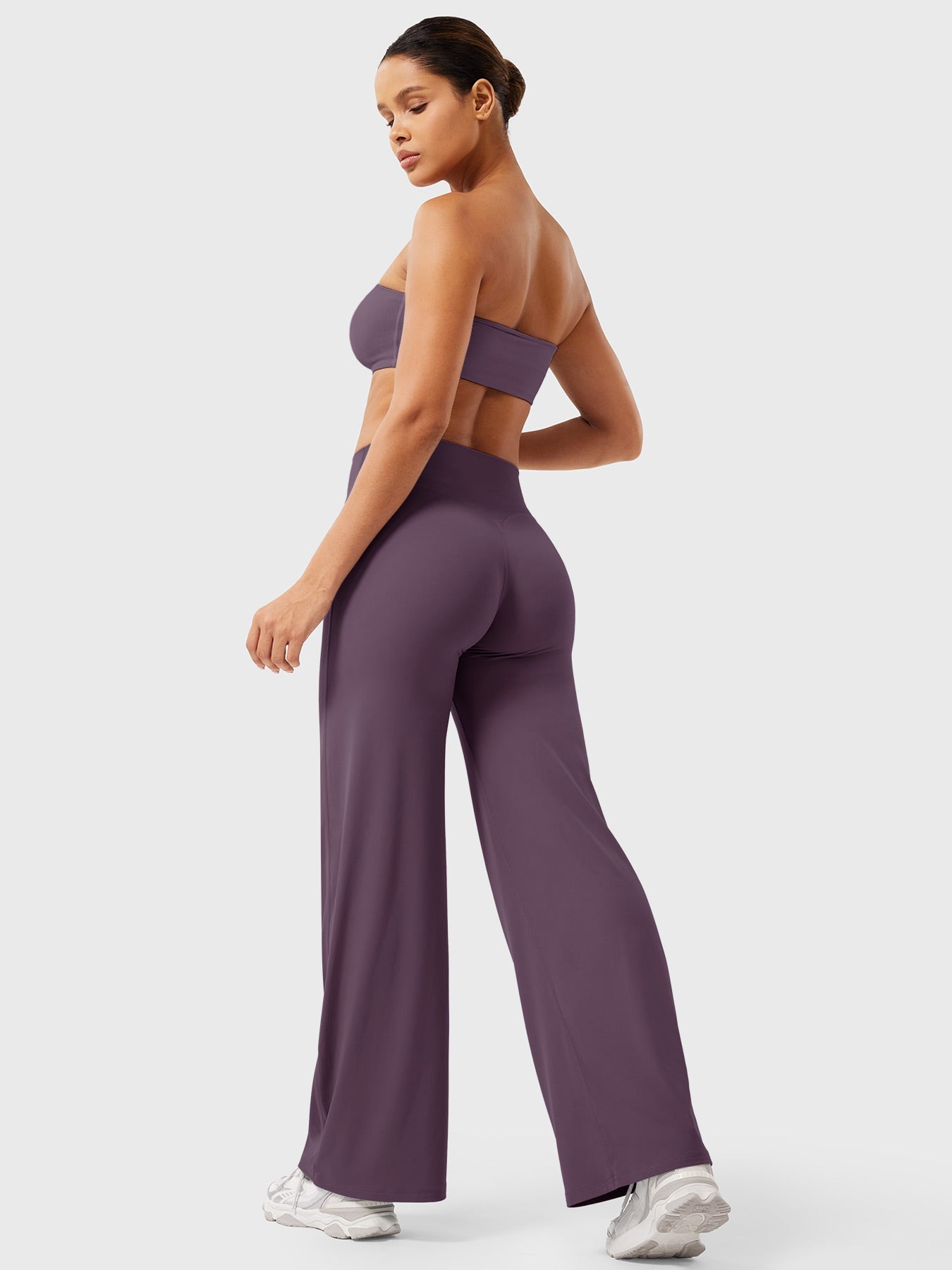 Yeoreo | The High-Waist Seamless-Front Straight-Leg Leggings