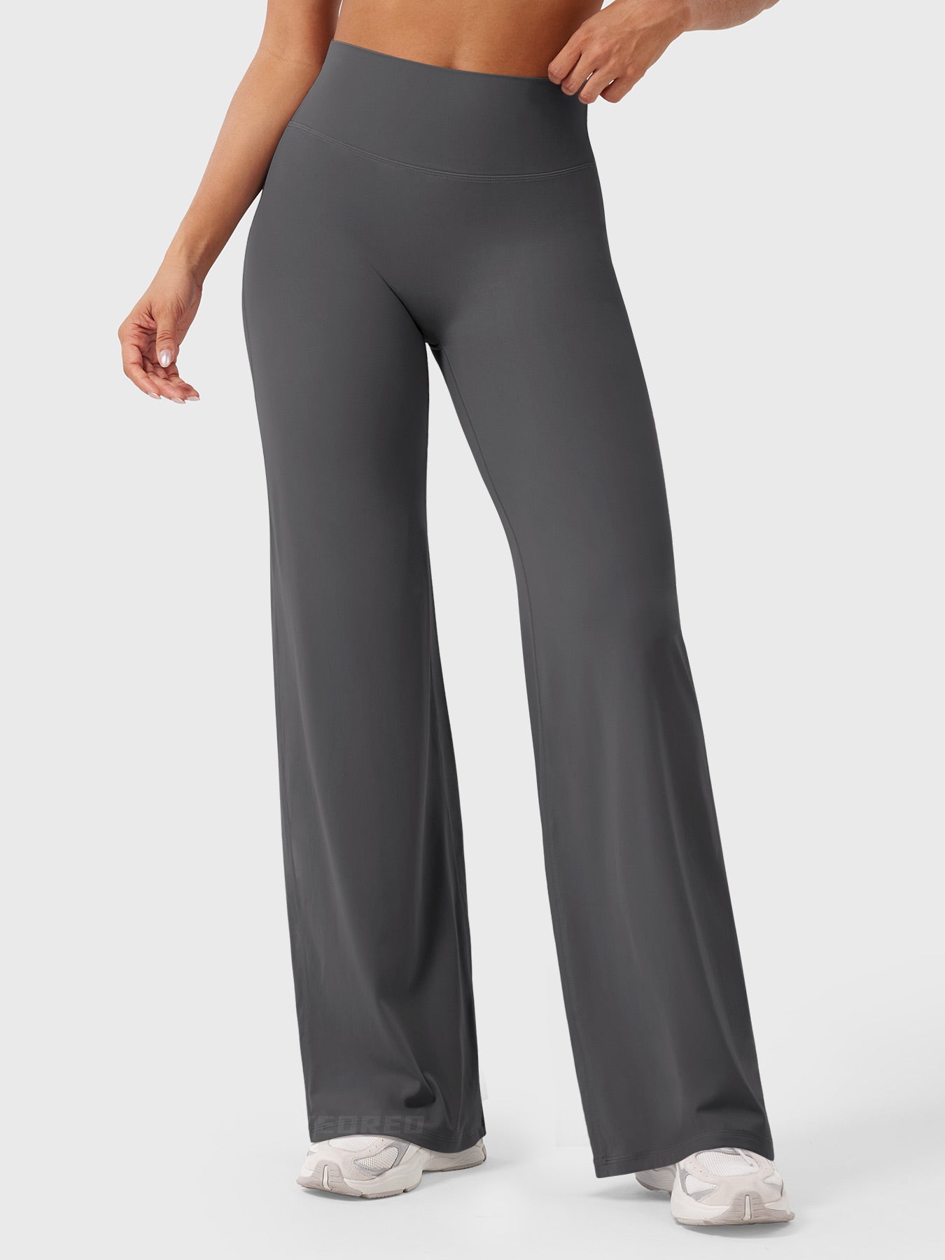 Yeoreo | The High-Waist Seamless-Front Straight-Leg Leggings
