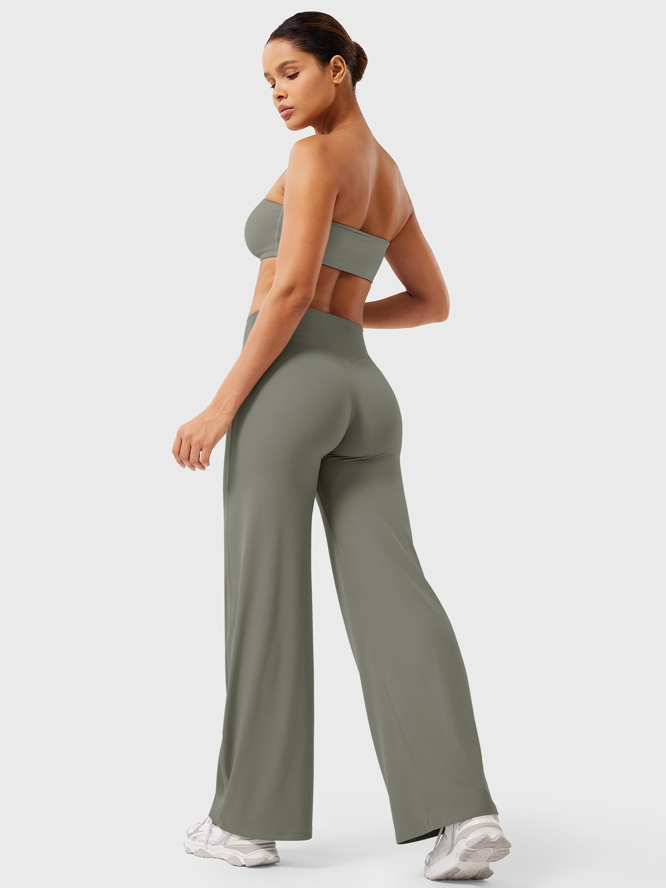 Yeoreo | The High-Waist Seamless-Front Straight-Leg Leggings