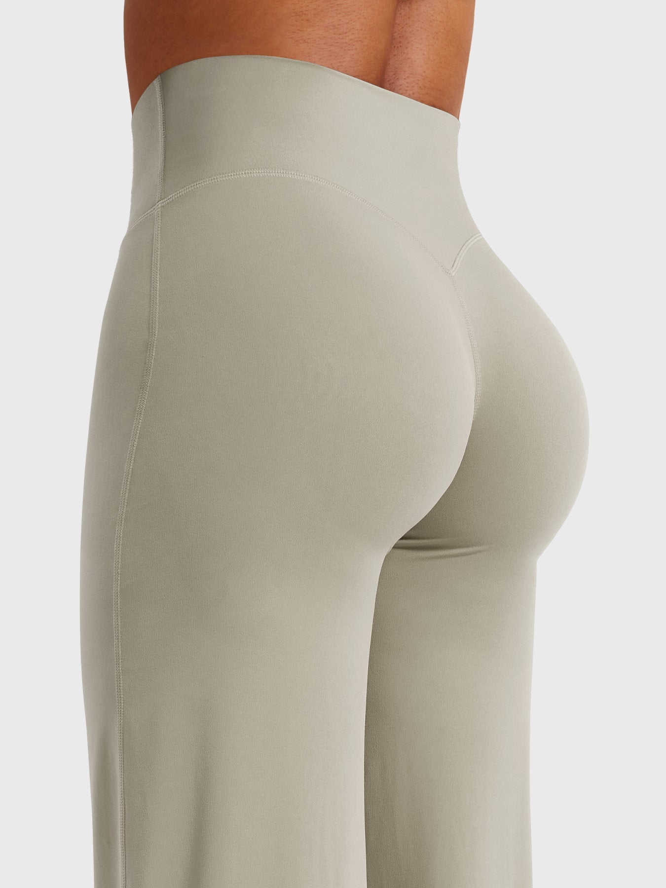 Yeoreo | The High-Waist Seamless-Front Straight-Leg Leggings